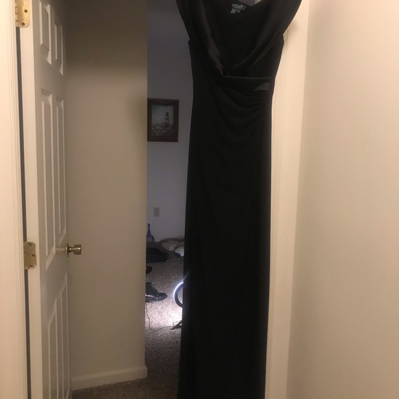 Evening gown - Picture 7 of 8